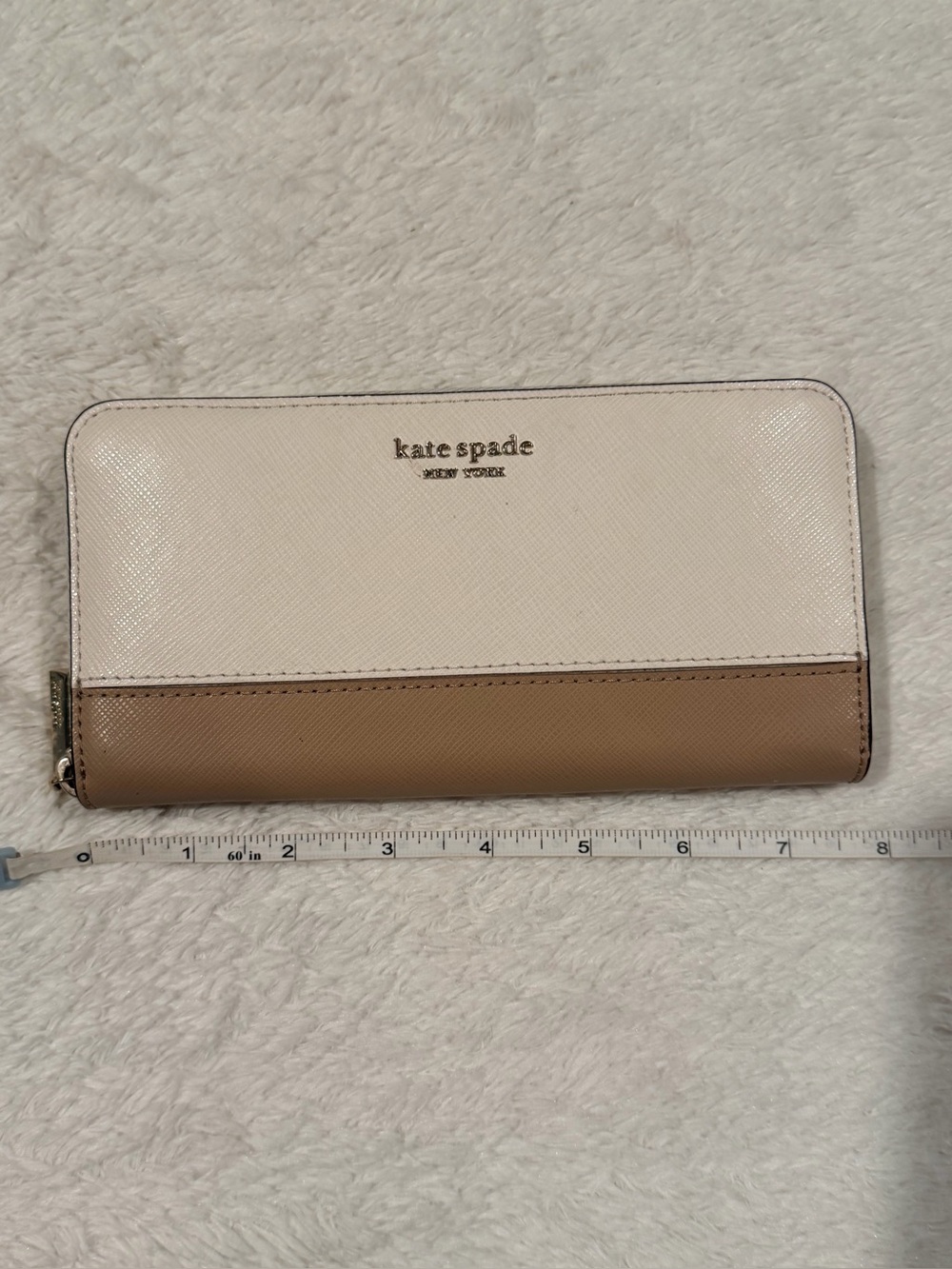 Kate Spade New York Spencer Saffiano Leather Zip Around Wallet Beige & White